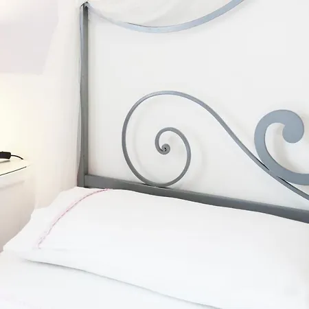 Ortensia Bed & Breakfast Aci Castello