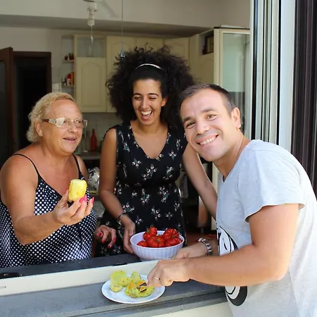 Bed and breakfast Ortensia 3*